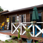 スプーンソング - 【ここから過去の画像になります！】 ログハウス風の可愛らしい店構え。