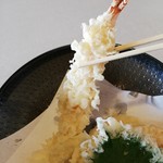 花かご - ゴッツイ海老です。