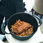 AMOUR - 里山　蝦夷鹿・葉玉葱・肝