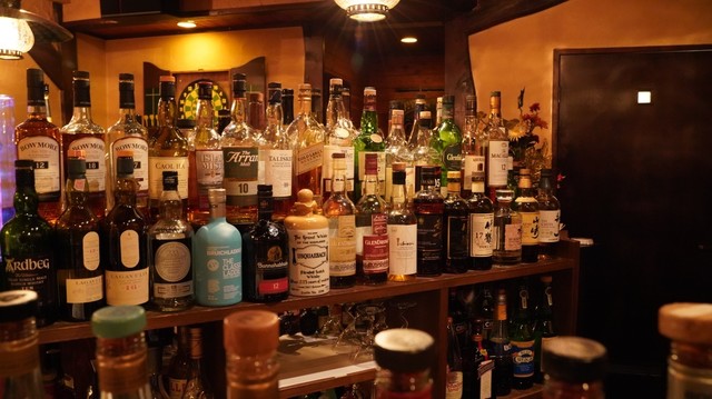 バッカス ｓｈｏｔ ｂａｒ バッカス ｂａｃｃｈｕｓ 松本 バー 食べログ