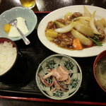 中華料理 福の虎 - 酢豚定食