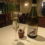 ラ・リリアーナ - かわせみの絵がついた、ピエモンテのマルティン（ティモラッソ100％）