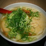 因幡うどん 福岡空港店 - ごぼう天うどん530円に丸天80円トッピングしました(*´ω｀*)
