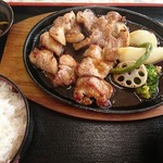 定食処 櫻茶屋 - 免許更新定食200ｇ