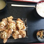 定食処 櫻茶屋 - ユーリンチー定食。