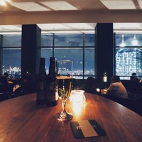 タワーズバー ベロビスト - 