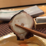 照寿司 - タコは柔らかく〜