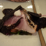 照寿司 - 結果、ハガツオの上には大量の黒トリュフがー( ◠‿◠ )