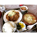 徳市 - 生姜焼き定食＋豚汁