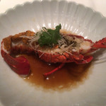 海鮮名菜　香宮 - 活伊勢海老の香港風香り蒸し。