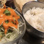 ヒマラヤンジャバ - サラダとご飯