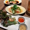 アジアンビストロDai - 料理写真:よだれ鶏、青パパイヤのサラダ、生春巻き