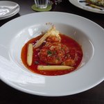 ル スリジェ - スリジェコースのMain　肉料理「鶏モモ肉のトマト煮込み」