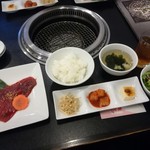 Hangan - ロースランチ880円+税