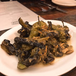 Forbidden Root - 炙ったシシトウに味噌バター、ピーナツ。コレはアリ！