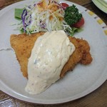 はまや惣菜店 - 超ビッグ白身フライ