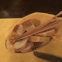 ラ・ビスボッチャ - バゲッドとグリッシーニ