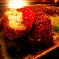 温石 左近太郎 本店 - 里芋と海老の木ノ実パン粉揚げ