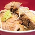 ラーメン二郎 - ラーメン小＋ニンニク