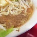 ラーメン二郎 - スープ
