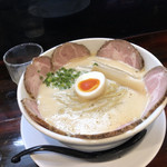 ラーメン家 みつ葉 - 