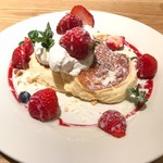 ヨーキーズブランチ 神戸元町店 - あまおうパンケーキ（1,500円）_2019年3月