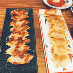 餃子酒場 あめみや - 焼餃子  ニンニク有り、無し   280×2