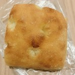 ルクール ベーカリー＆カフェ - フォカッチャ