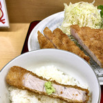 Nomikuidokoro Tonkatsu Suzume - 