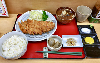 Nomikuidokoro Tonkatsu Suzume - 