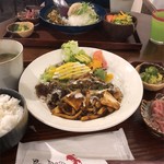 酒菜家 ペッシェロッソ - ランチ ビフカツ定食