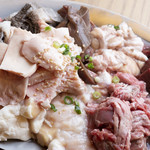 炭火焼ホルモン　たろべえ - ホルモンメガ盛り