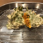 てんぷら 深町 - 雲丹の大葉揚げ