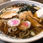 はるな庵 - ナルト2枚チャーシューメンマわかめネギ