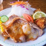 カサブランカ - 日替りランチ(火)豚ロース生姜焼き+若鶏の唐揚げ680円