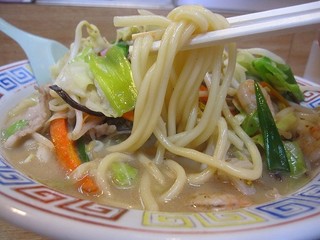 【佐世保市 / ご当地グルメ】JR佐世保駅近辺で手軽に『ちゃんぽん』『皿うどん』!