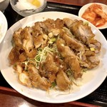 Koshitsu Chuuka Izakaya Kourai Sakaba - 油淋鶏（780円）