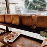 フレッシュベーカリー パンチ - 