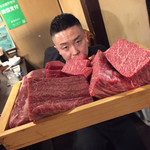 大衆炭火焼肉ジンギスカン ホルモン酒場 風土. すすきの店 - 