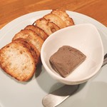 比内地鶏本格焼酎 海舟 - レバパテ  680円