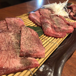 Yakiniku Kawachidon - 