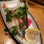 ぜん屋 - セットのお刺身盛り合わせ
