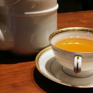 ロンネフェルト・ティ・サロン・名古屋_1