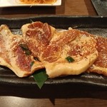 ホルモン焼道場 蔵 - 豚肉
