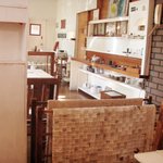 ヤマモト - 店内（客席側）