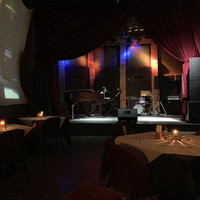 NB CLUB - 