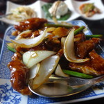 LAO-LI - 肉ランチ　黒酢酢豚