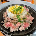 ペッパーランチ - お肉たっぷりビーフペッパーライス(972円)