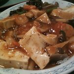 えびす菜館 - 海老と茸と豆腐のピリ辛丼