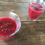 ナシラ舎 - ミニおまけのビーツのスープ